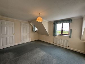 Bedroom 1b- click for photo gallery